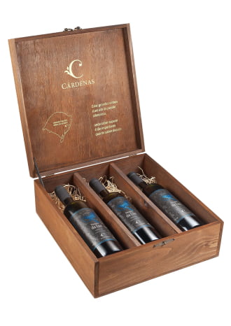 KIT 01 - 3 GRFS PÁSSARO DA LUA MERLOT 2016 + CAIXA DE MADEIRA P/ 3 GRFS (VAZIA)